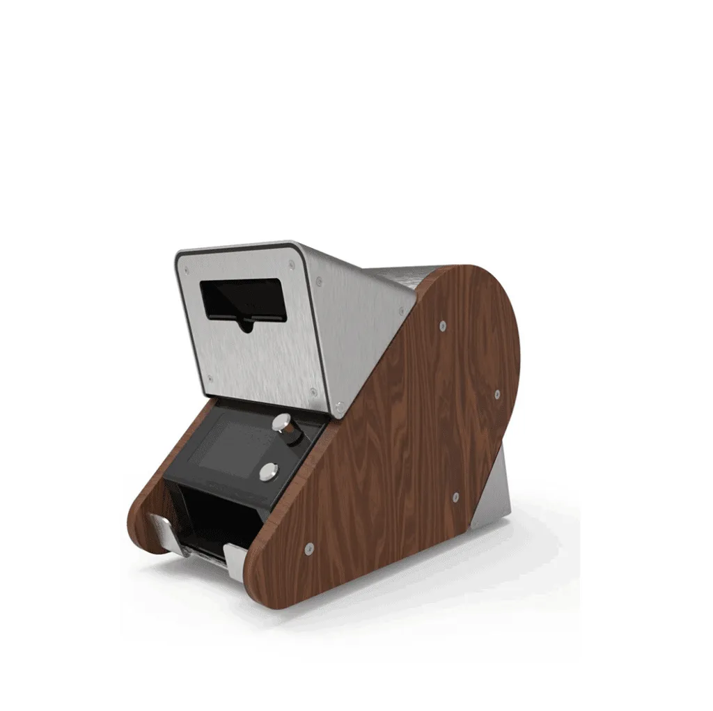 Le Shuffler card shuffler
